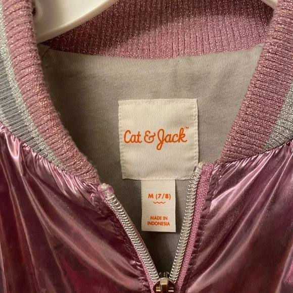 Cat & jack silver and pink shiny lightweight zip up jacket medium 7/8  ribbed - Picture 10 of 11